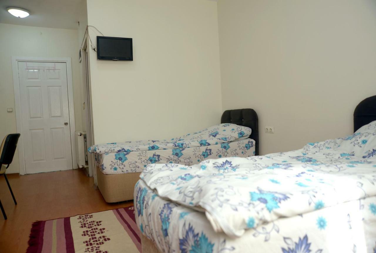 Vatan Yurt Hostel 伊斯坦布尔 外观 照片